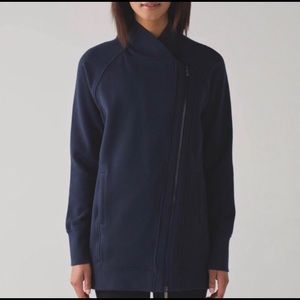 Lululemon Back to it Wrap sweatshirt (navy blue)